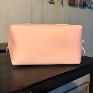 Burberry (Gift with Purchase) Logo Soft Pink Cosmetic Pouch/Toliet Tree Bag